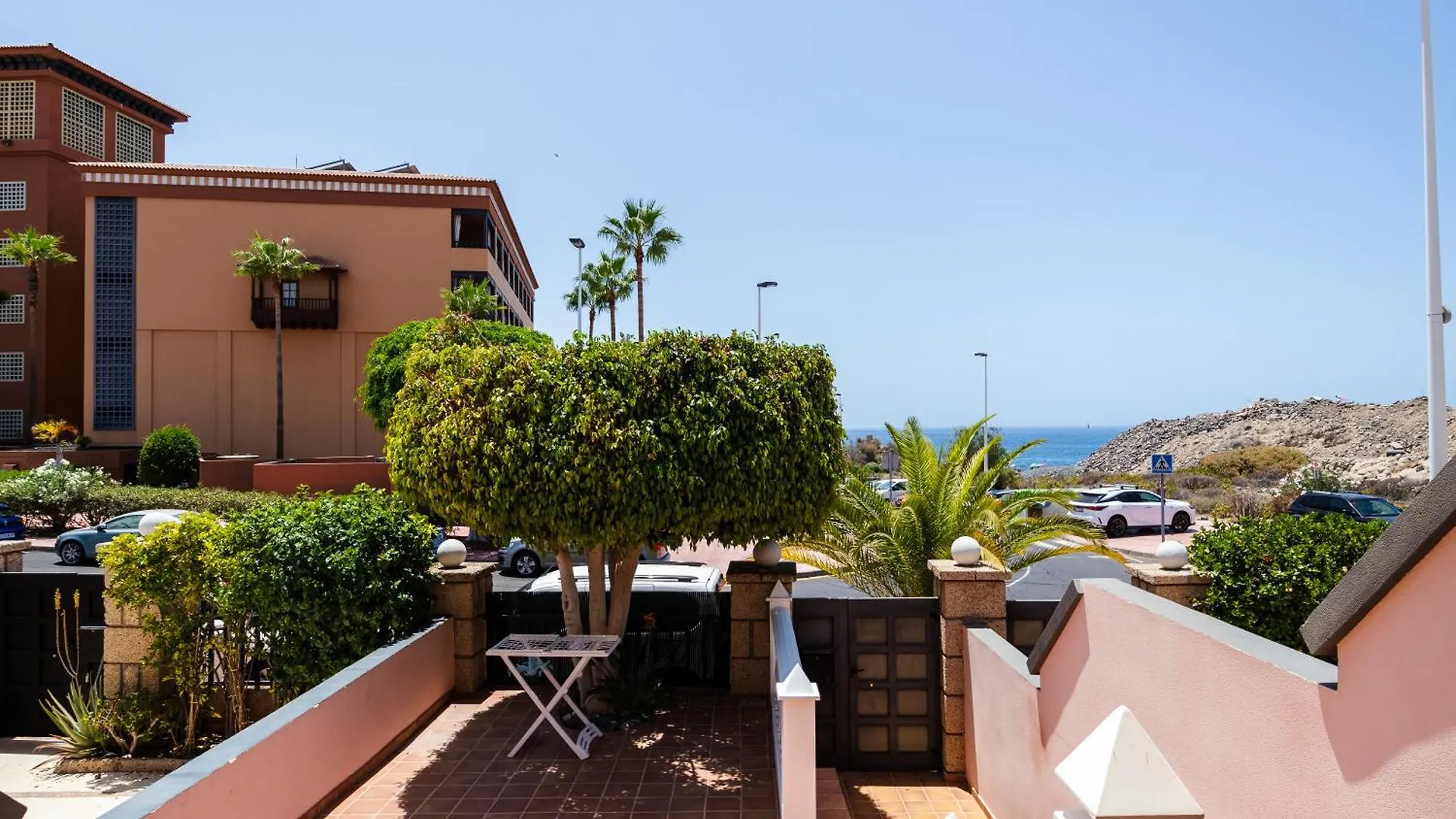 Townhouse Near The Ocean Apartment Costa Adeje  Spain